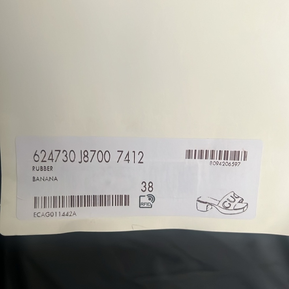 Warn but still in great condition box included! - Picture 2 of 10